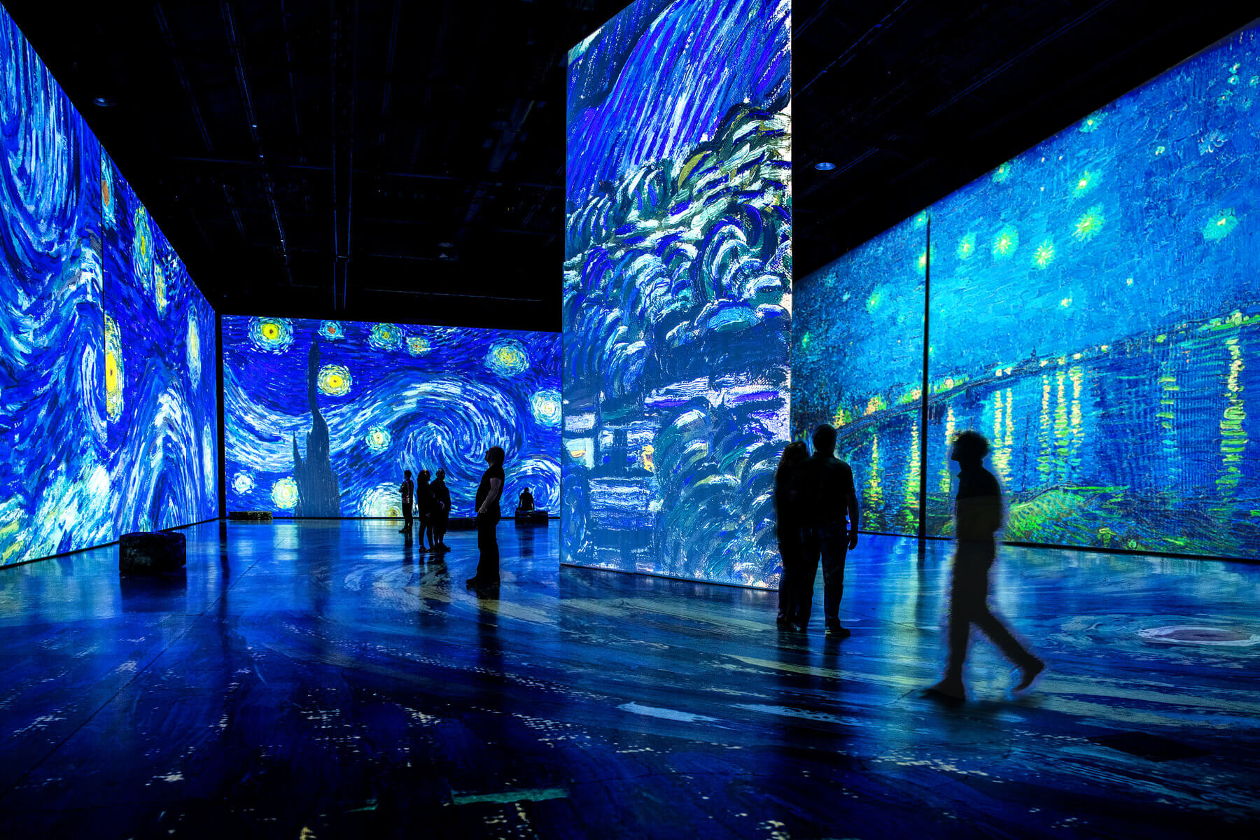 Імерсивна виставка Ван Гога